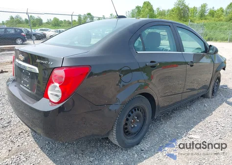 2015 Chevrolet Sonic Lt Auto from USA, damaged, VIN 1G1JC5SG5F4167984